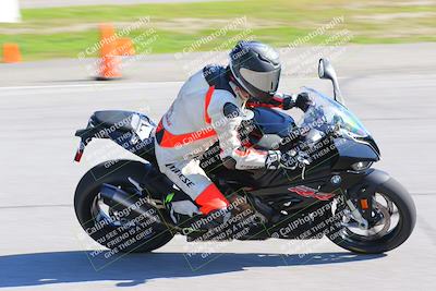 media/Jan-20-2023-Fastrack Riders (Fri) [[f2ad32aba3]]/Level 1/session 3 turn 9/